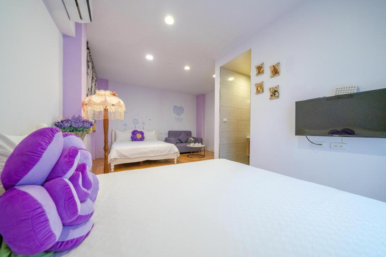 Aurora Castle Guest House Luodong Bagian luar foto